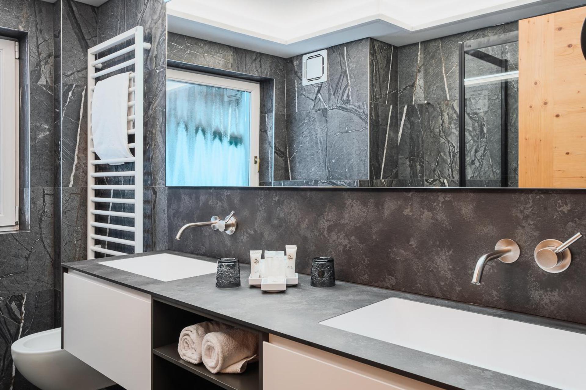 סלבה די ואל גרדנה Residence Isabell מראה חיצוני תמונה